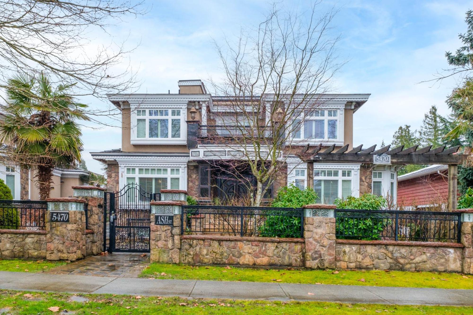 Oakridge Luxury Homestay Vancouver Bagian luar foto