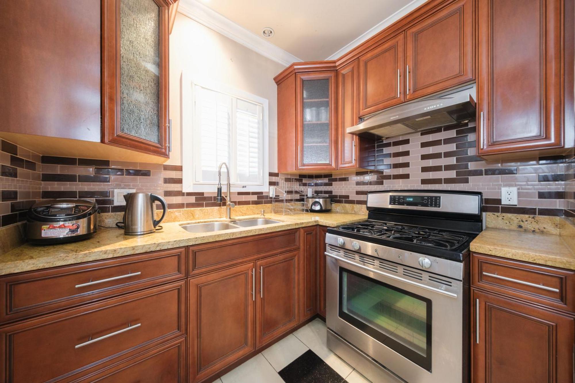 Oakridge Luxury Homestay Vancouver Bagian luar foto
